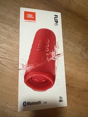 New JBL Flip 6 Portable Bluetooth Speaker - Red
